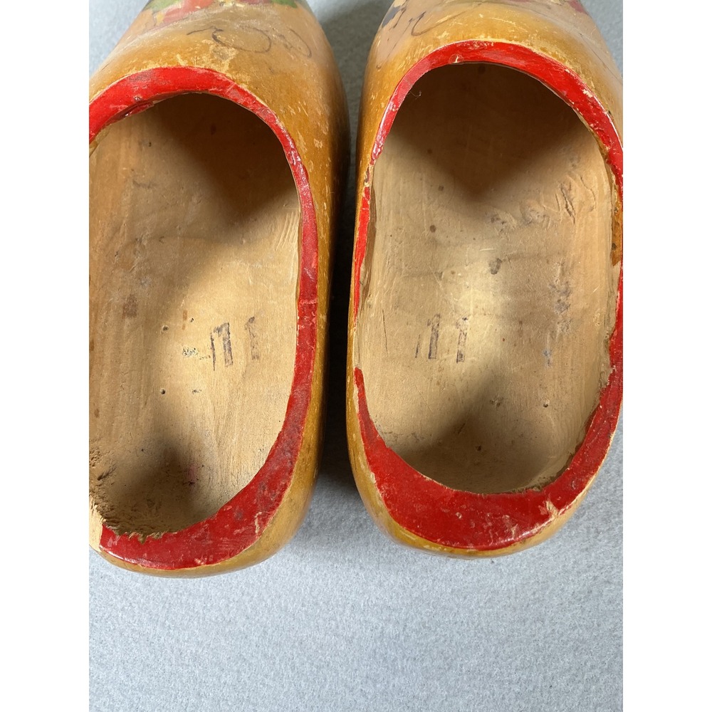 Vintage Wooden Dutch Clogs Hand Painted Holland Souvenir Shoes Decor - Picture 7 of 10